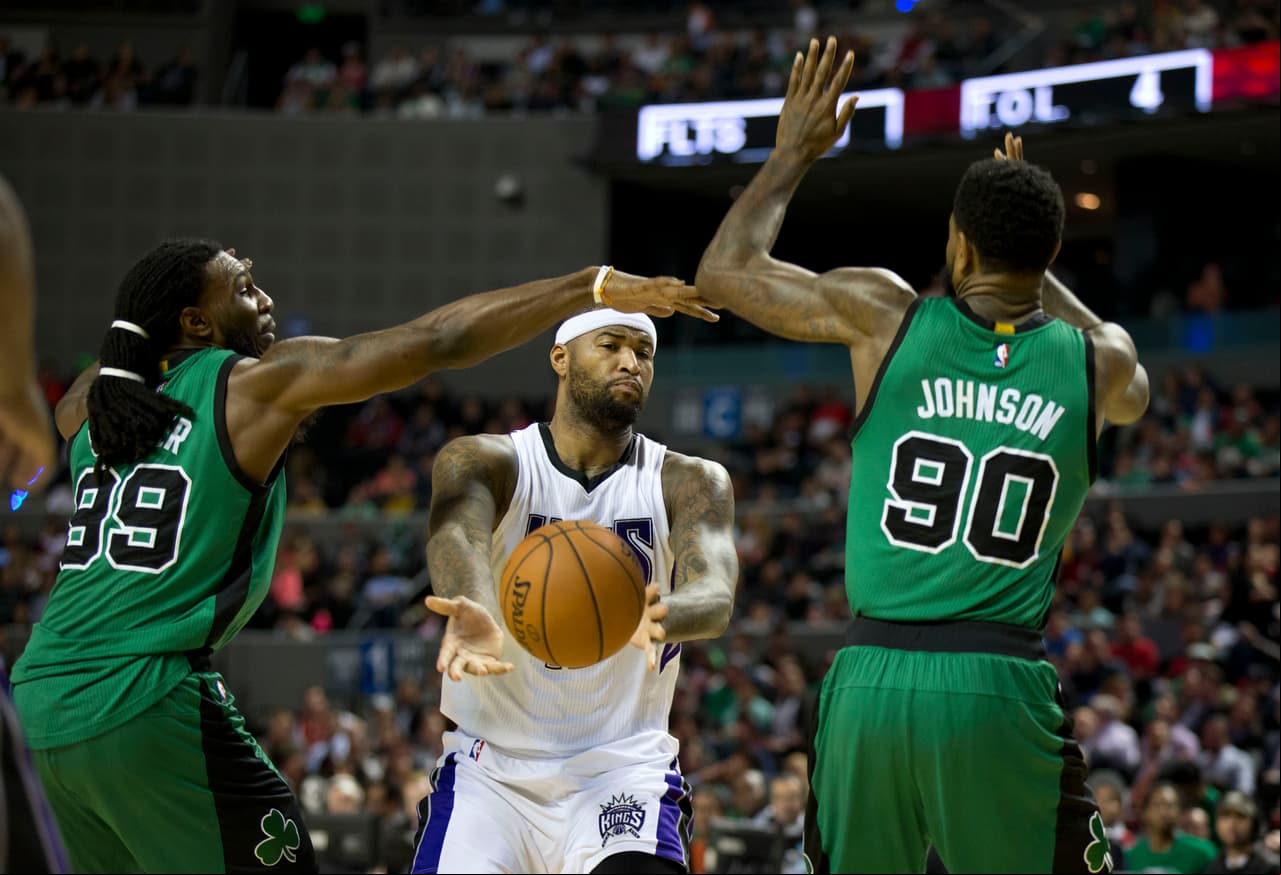 En 2015 la NBA regresó con otro juego de temporada regular en la Arena Ciudad de México cuando se enfrentaron los Boston Celtics y los Sacramento Kings.