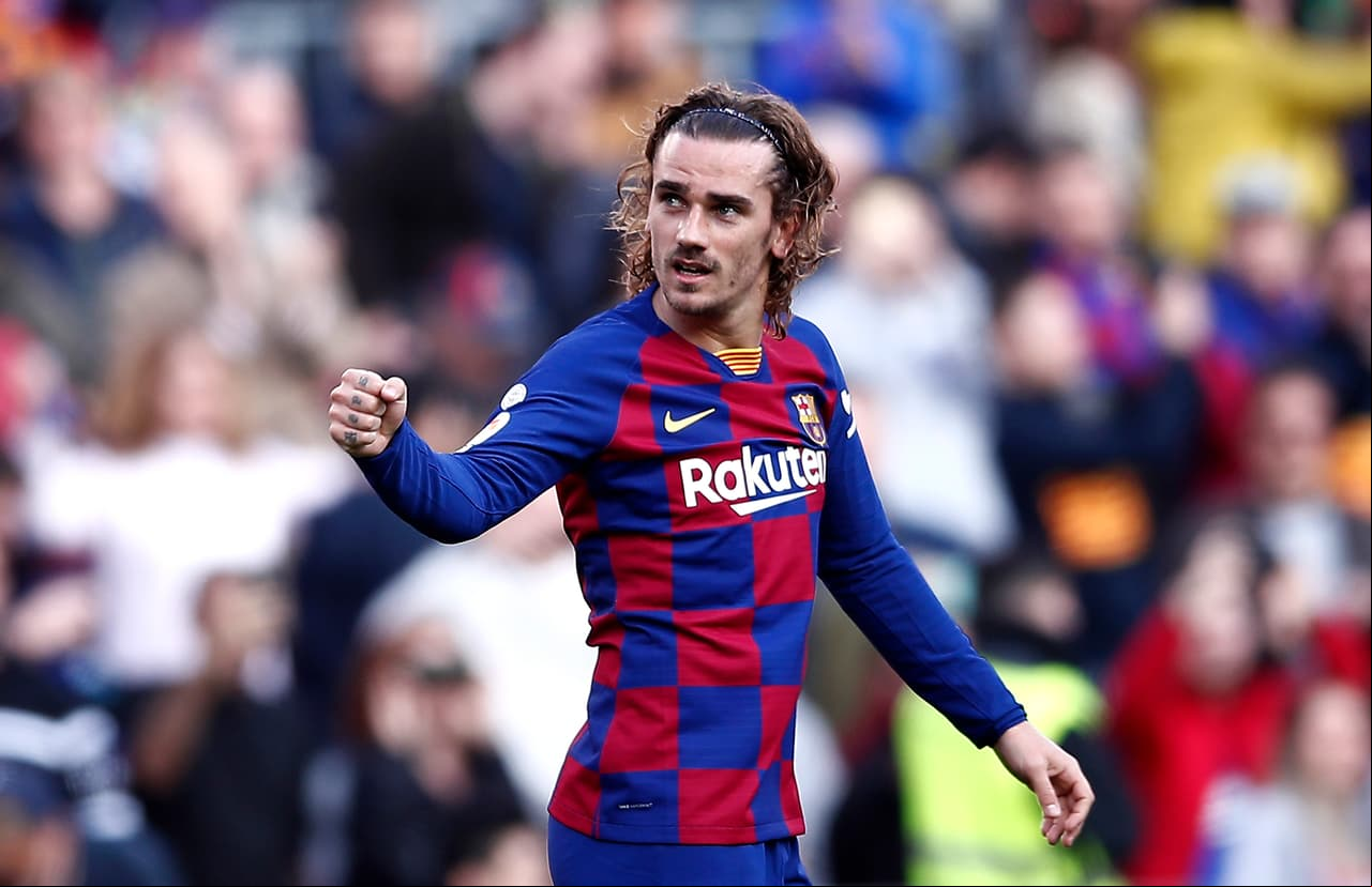 Antoine Griezmann y Sergi Roberto le dieron la victoria a los culés que ahora están a un punto del Real Madrid.