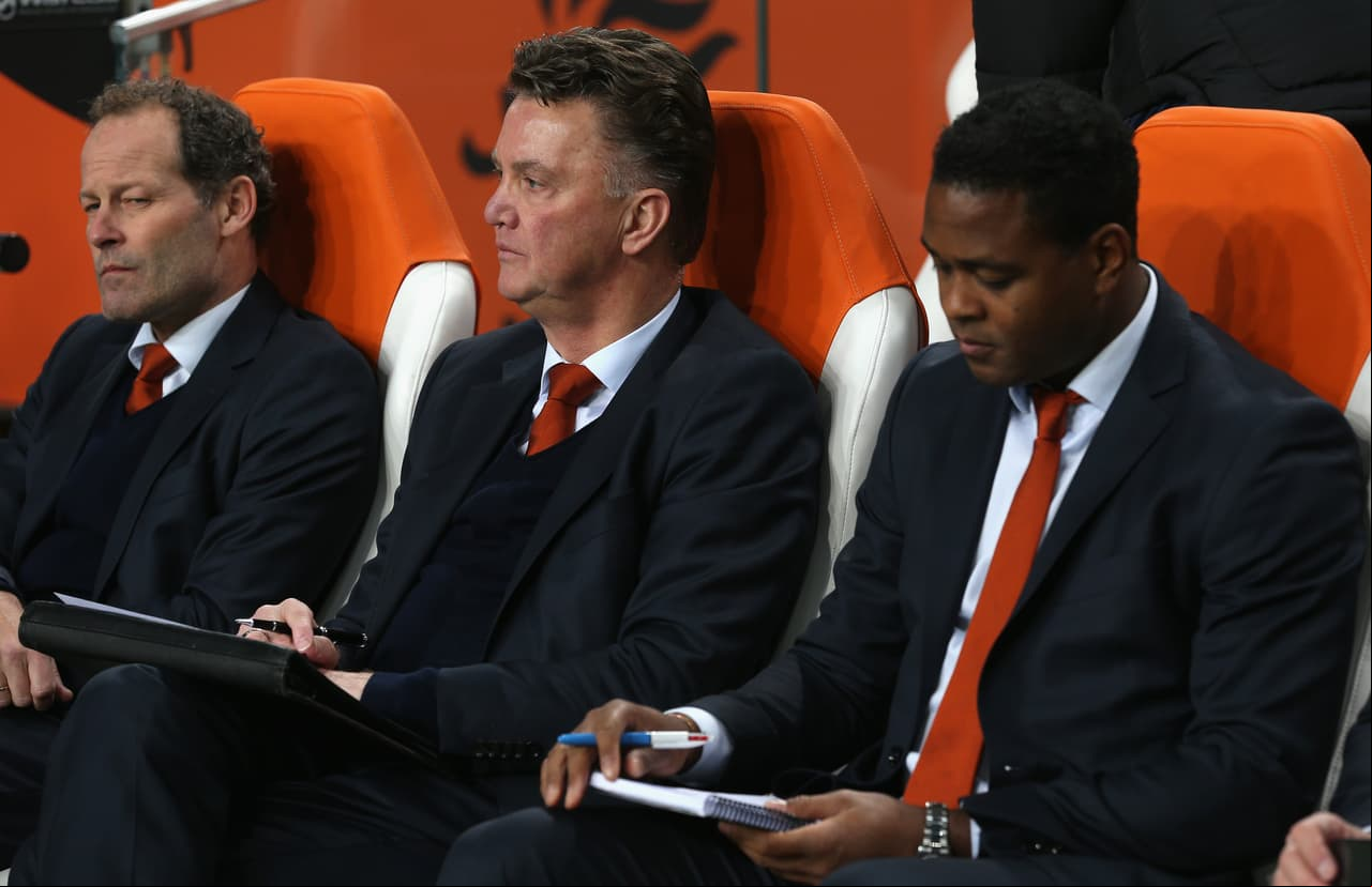 A mediados de julio del 2012, Van Gaal tuvo una segunda oportunidad a cargo de la selección de Holanda, a la que clasificó al Mundial de Brasil-2014 como una de las favoritas por su juego vertical. Allí tuvo en el banquillo a Patrick Kluivert.