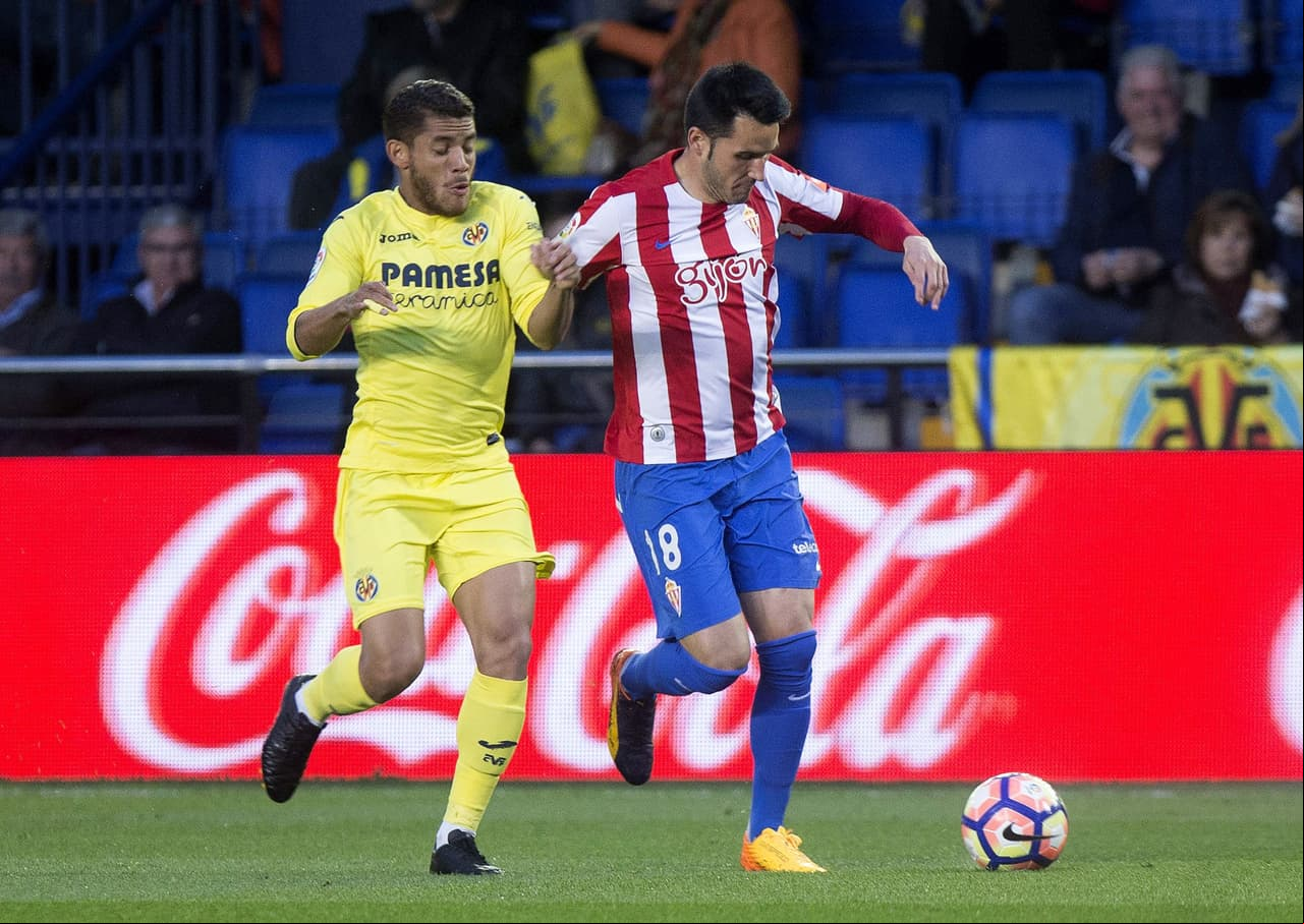 La Liga - Jornada 35 / Villarreal 3-1 Sporting Gijón: el mexicano Jonathan Dos Santos participó en el marcador con una asistencia en el triunfo del 'submarino amarillo'.