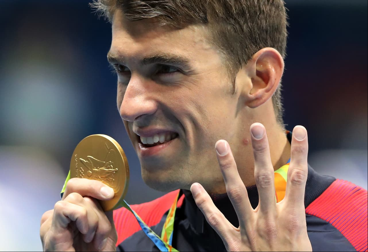 A lo largo de su carrera olímpica consiguió 23 medallas de oro, 3 de plata y 2 de bronce. Es el deportista con más medallas en la historia.