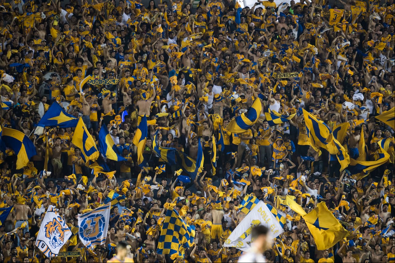 Los asistentes al Estadio Universitarios vivieron una fiesta total. Tigres dominó a las Águilas del América y se instaló en la Gran Final del Apertura 2017.