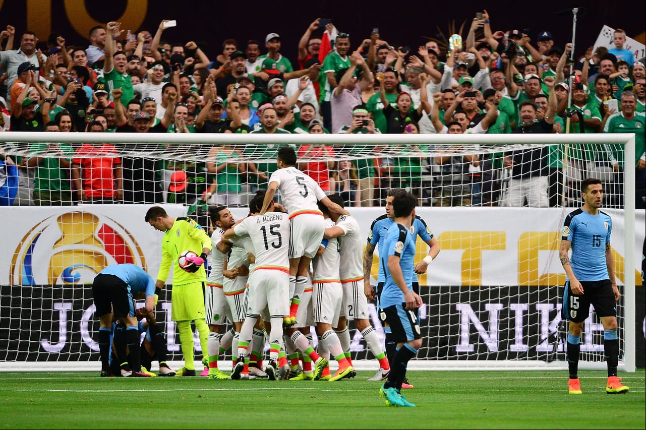 Victoria 3-1 sobre Uruguay en la Copa América Centenario el 5 de junio de 2016. Solo se enfrentarían en el Mundial desde los octavos.