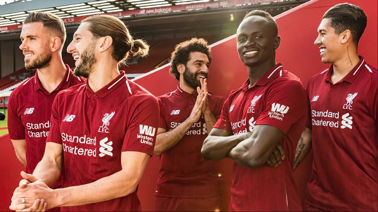 Liverpool dio a conocer su nuevo uniforme para la próxima temporada