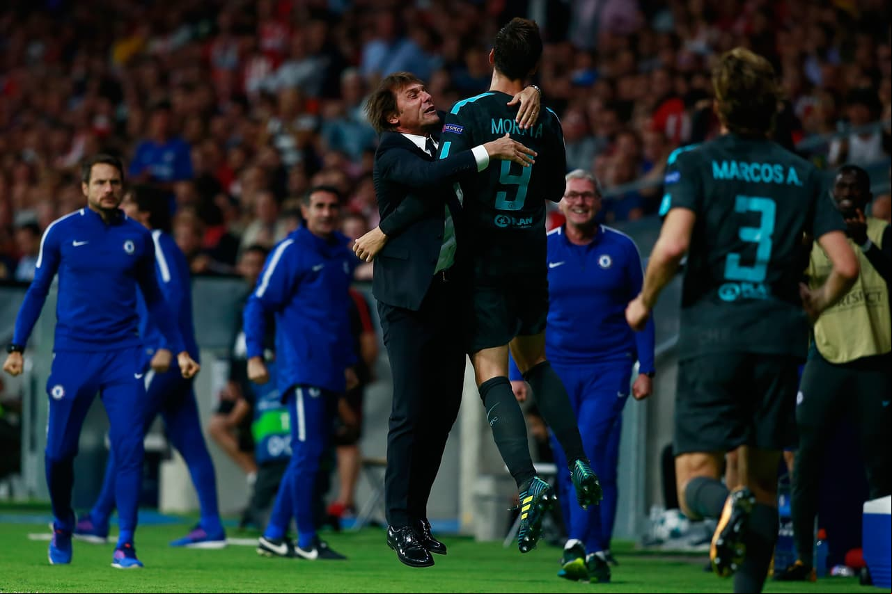 Chelsea remontó y venció 1-2 al Atlético de Madrid para ponerse como líder del grupo C con una victoria clave por el sueño de octavos de final.