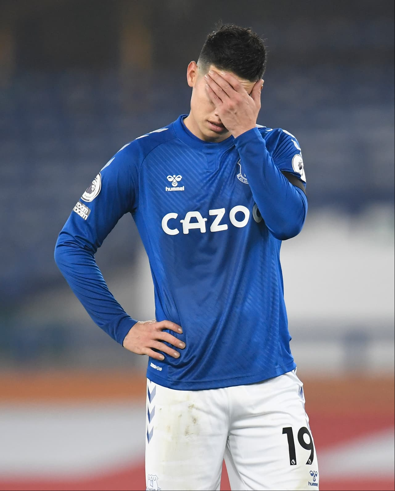 Rafa Benítez apunta al Everton y el futuro de James se llena de duda