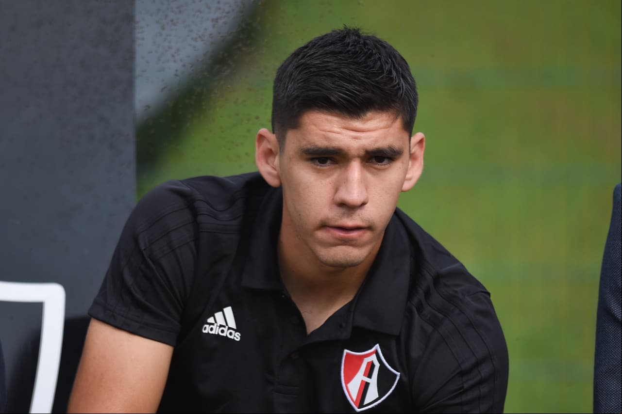 Jesús Angulo, defensa mexicano.