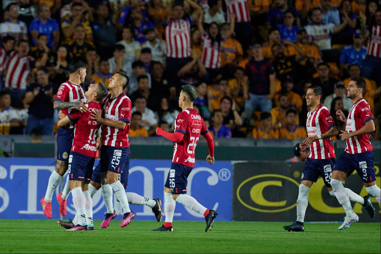 Chivas Rayadas de Guadalajara vuelven a hacerse fuertes de visita y logran su sexta victoria del torneo y arrebata el invicto a Tigres de la UANL en El Volcán tras el partido de la jornada 9 del Clausura 2023.