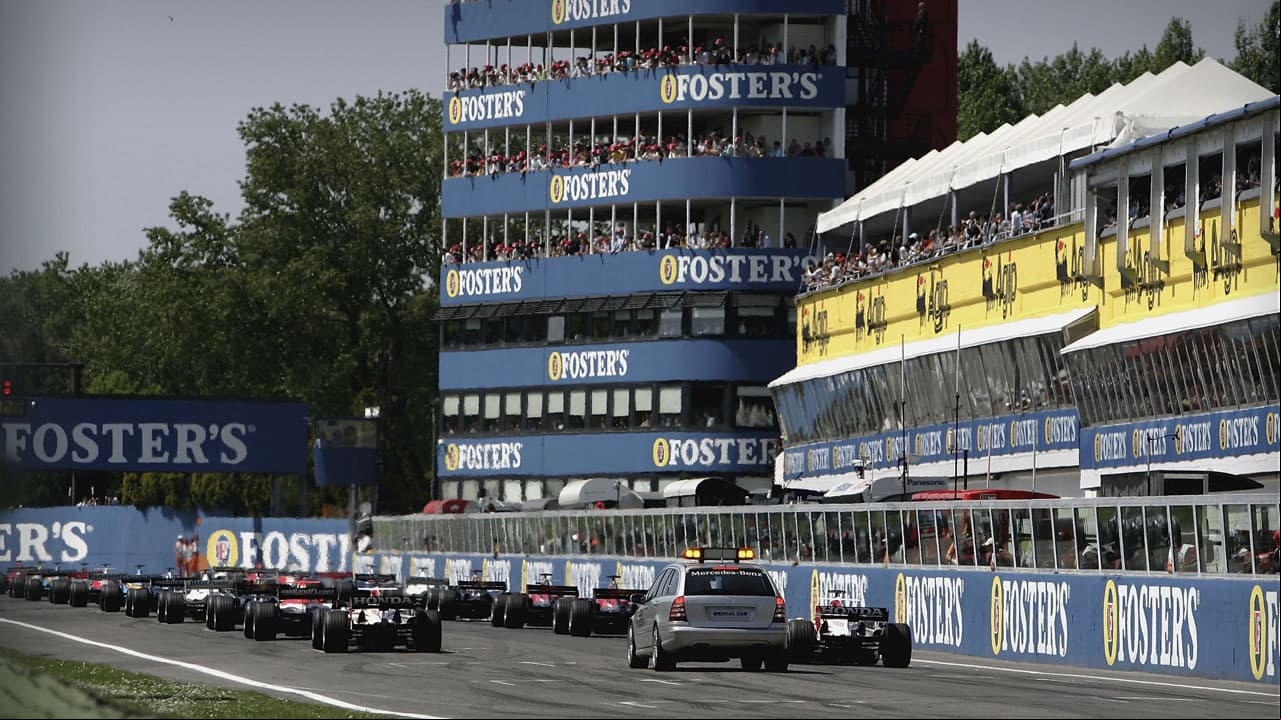 Así arrancó el último Gran Premio de San Marino de Fórmula Uno en el circuito de Ímola, el Autódromo Enzo e Dino Ferrari, en el año 2006.