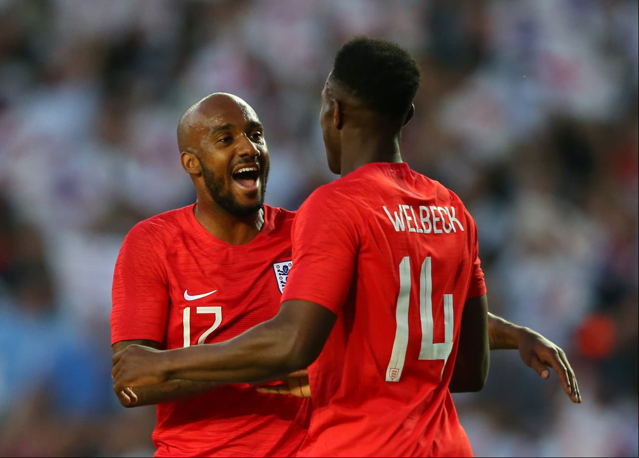 El segundo tanto llegó al minuto 31 del segundo tiempo por medio de Danny Welbeck para el claro 2-0.
