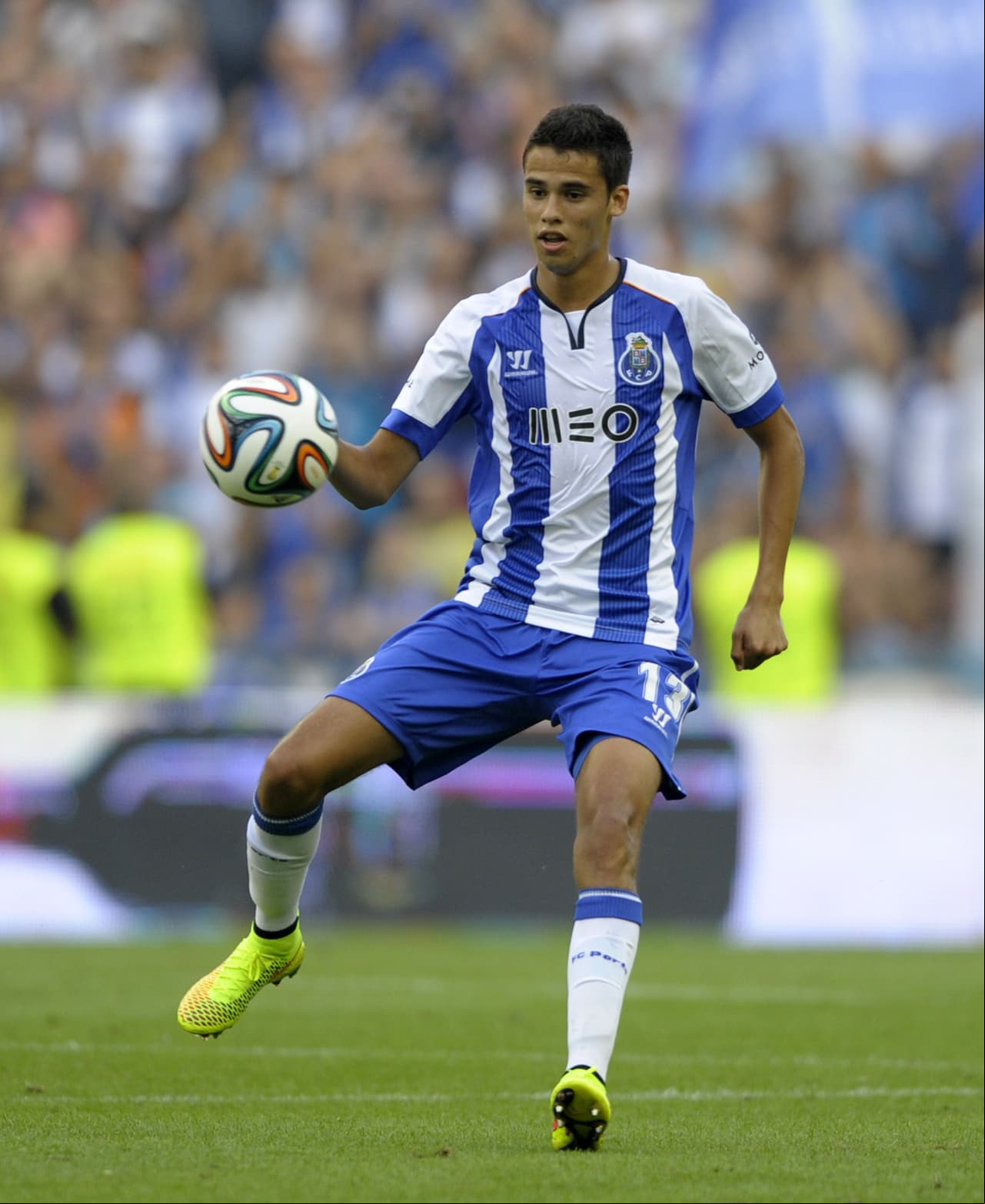 Diego Reyes y Raúl Gudiño vuelven de sus respectivas cesiones con la Real Sociedad y la Unión Madeira, pero parece que sus destinos no serán los mismos.