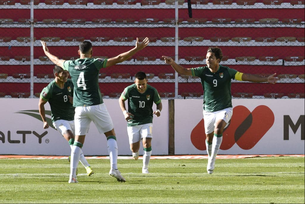 El doblete de Marcelo Moreno y el gol de Diego Bejerano le dan una cómoda victoria a Bolivia de 3-1 sobre Venezuela.