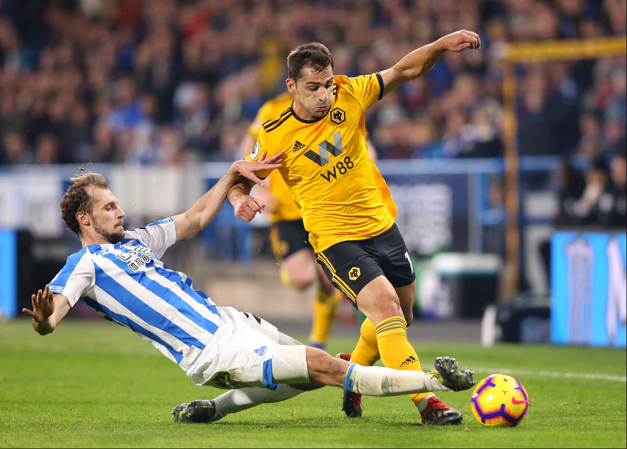 Huddersfield no cedió a pesar de que en 27 partidos apenas había obtenido 11 puntos, lo que lo tiene de colero en el certamen.