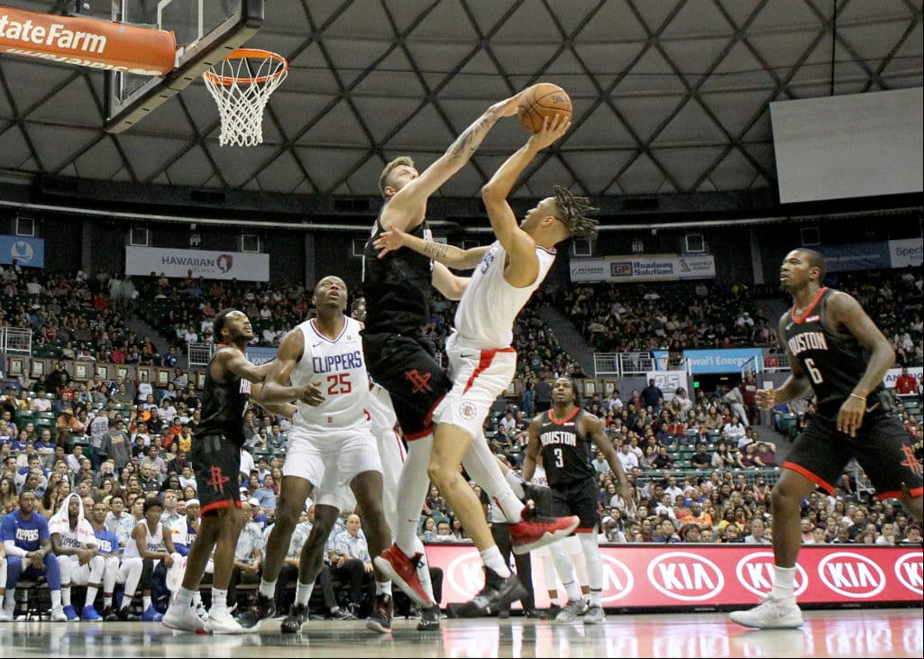 Los Rockets se impusieron a Los Clippers 96-109.