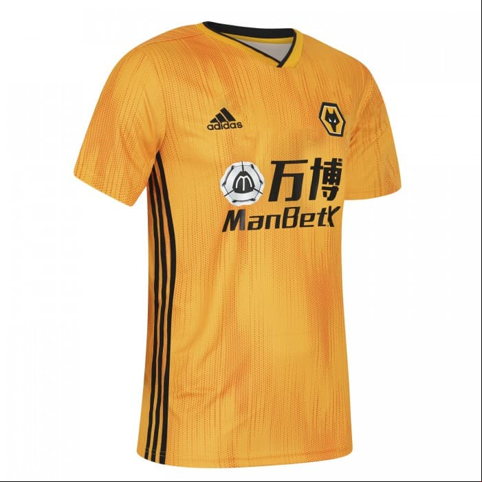 Después de una primera temporada sorprendente, Raúl Jiménez y los Wolves ya tienen nuevo jersey local para el siguiente curso en el que no solo piensan en mantener la categoría, sino en meterse en los torneos europeos.