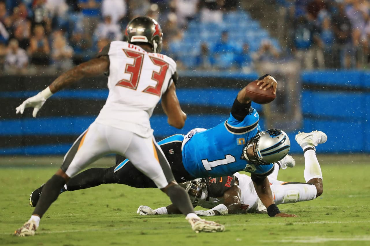 Las mejores imágenes del Carolina Panthers vs Tampa Bay Buccaneers del Thursday Night en la Semana 2 de la NFL.