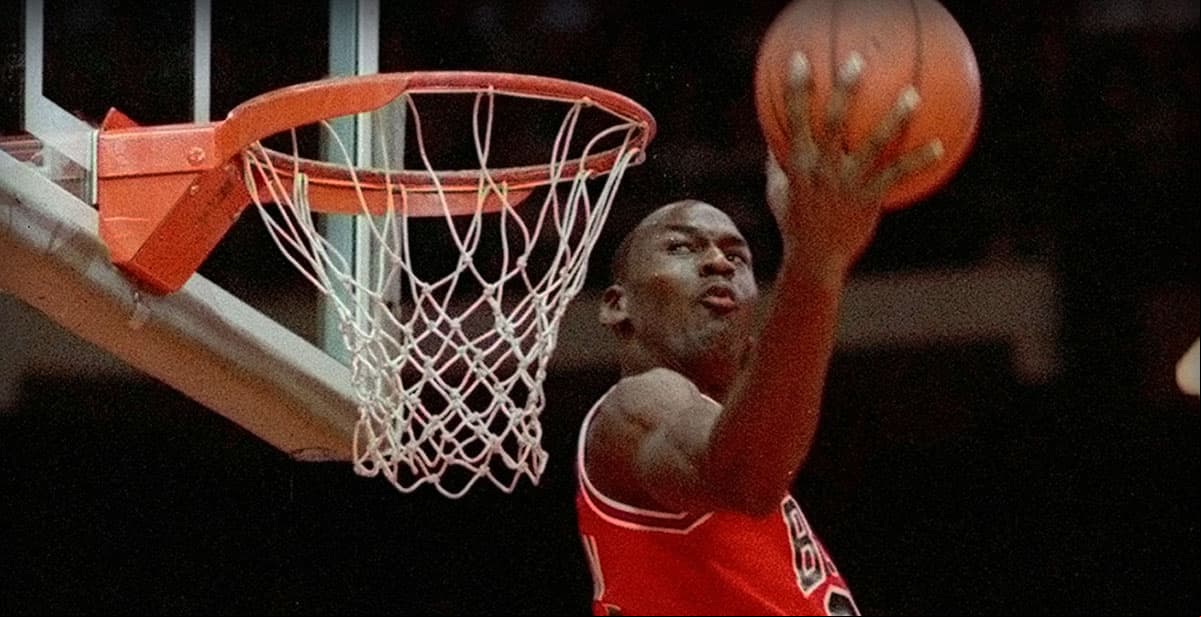 Michael Jordan es conocido por su capacidad para anotar, pero estuvo a punto de llegar a un equipo donde también había un gran anotador.