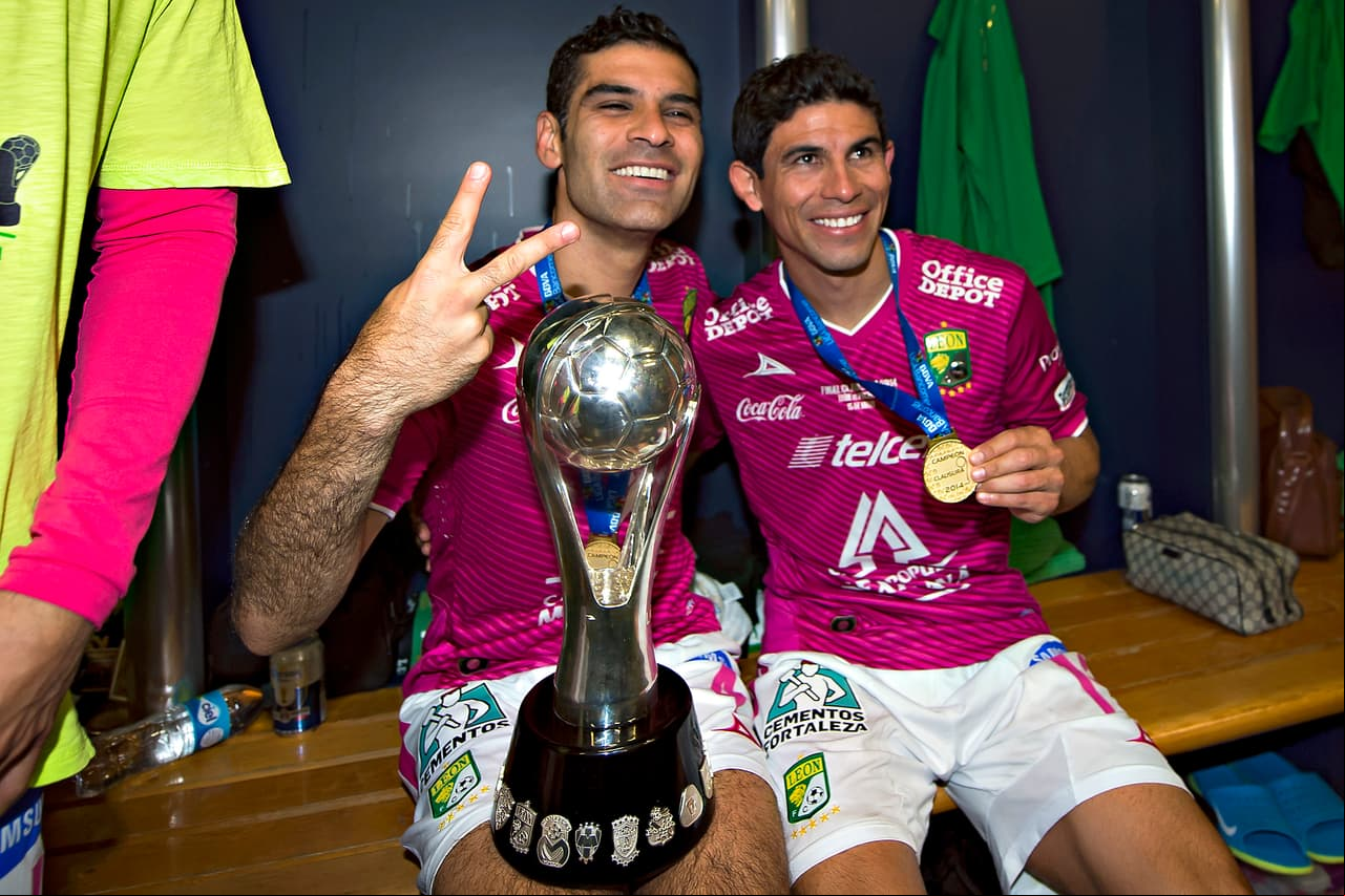 Y bicampeón del futbol mexicano en el Clausura 2014, venciendo al Pachuca.