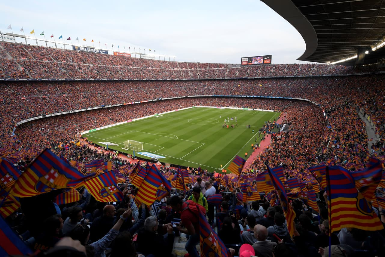 4. F.C. Barcelona (La Liga) - 70,568 espectadores promedio
