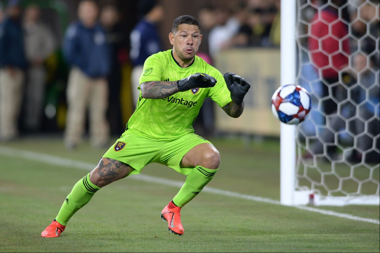 Nick Rimando es un arquero récord en MLS. El año pasado fue el primer portero en la liga norteamericana en alcanzar 200 victorias. Tras 20 años de carrera el veterano cancerbero de Real Salt Lake anunció que éste será su último curso como jugador profesional.