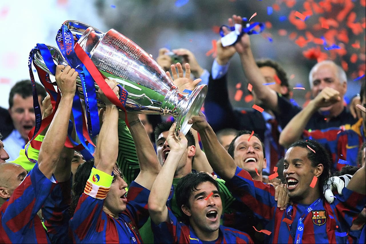 Viniendo de atrás ante un Arsenal que ganaba 1-0 y estaba encerrado por la roja a su portero Jens Lehmann, el Barcelona conquistó su segunda 'Orejona'.
