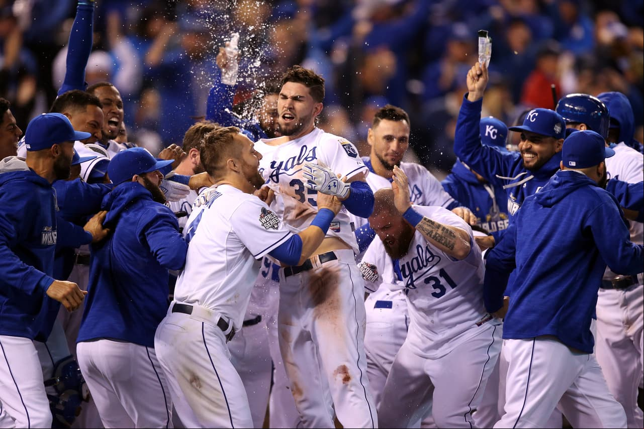 Los Royals vencieron a los Mets 5-4 en 14 innings