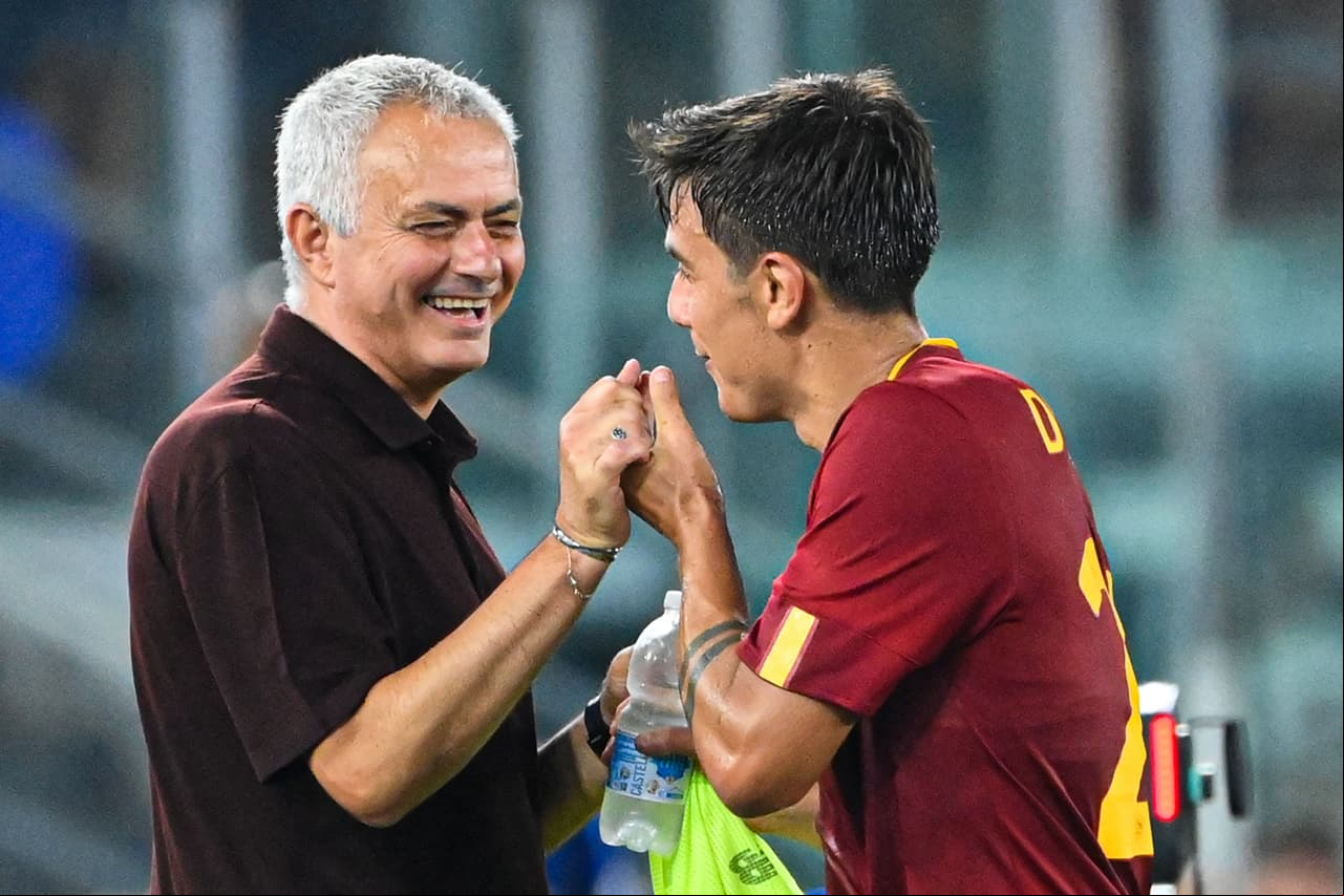 Mourinho: "El Scudetto es del Napoli; pero no tienen a un jugador como Dybala"