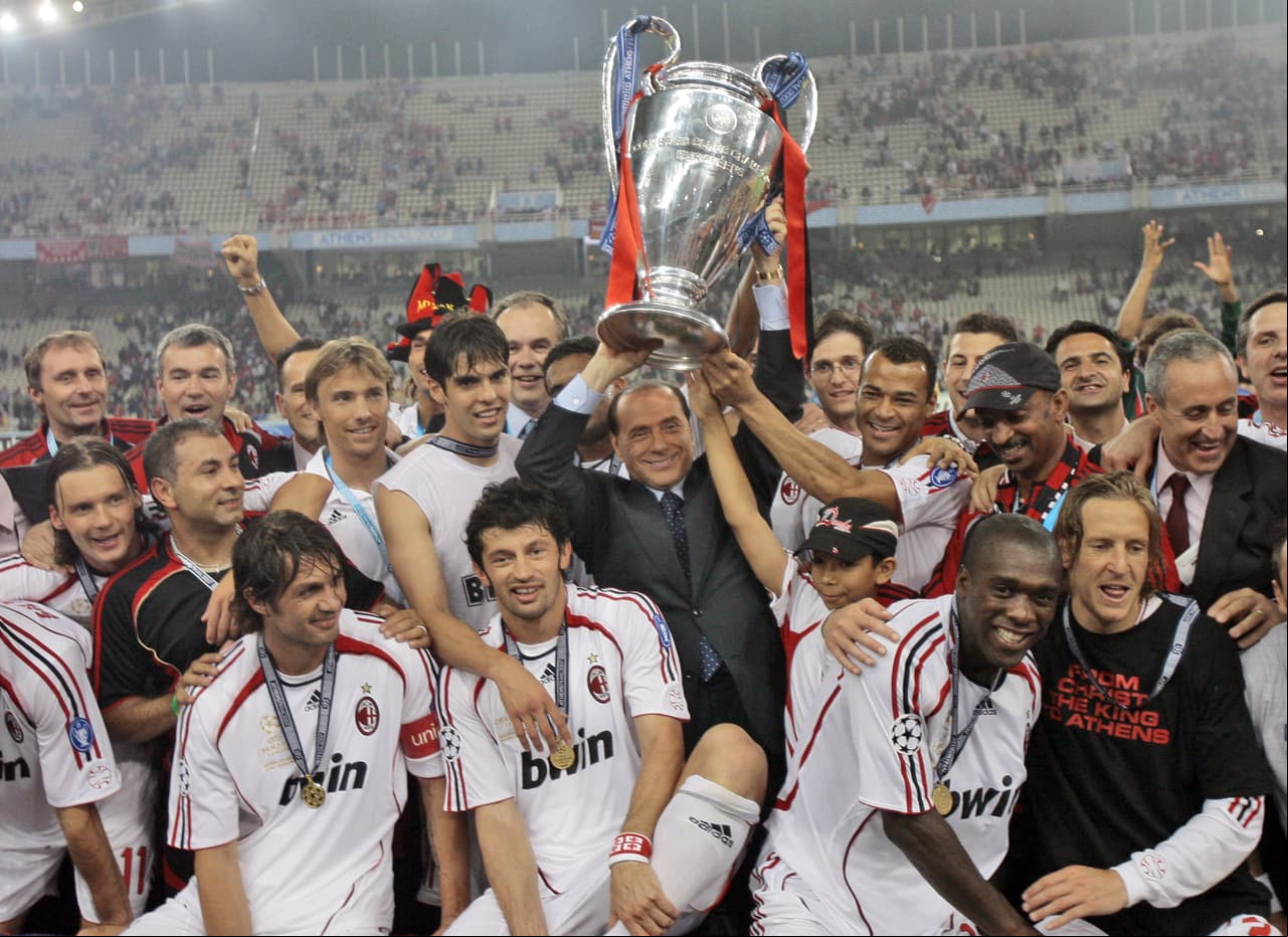 AC Milán - 7 títulos, 1962/63, 1968/69, 1988/89, 1989/90, 1993/94, 2002/03 y 2006/07.