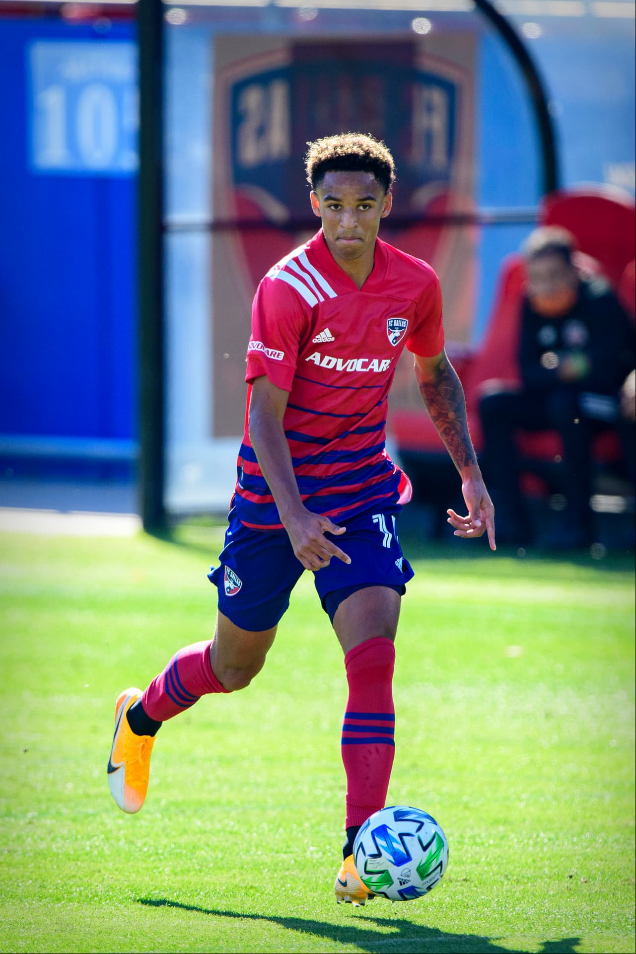 Antes del cierre del mercado en Europa, AS Roma anunció la contratación de Bryan Reynolds, de FC Dallas.
<br>