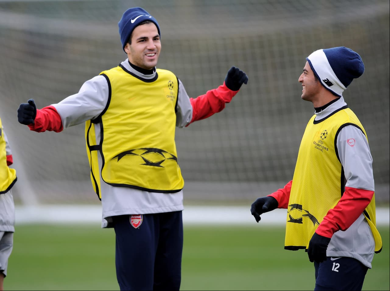 El Arsenal junto a Cesc Fábregas y Carlos Vela