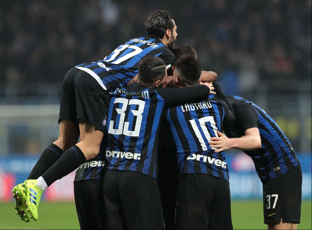 En cuanto al partido, Inter venció 2-1 al Sampdoria con goles de Danlo D'Ambrosio (73') y Radja Nainggolan (78'), descontó Manolo Gabbiadini (75').