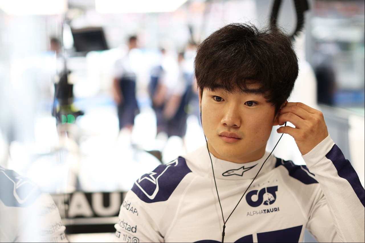 George Russel arrebató de último momento la pole position en el GP de Hungría a Carlos Sainz; el mexicano Checo Pérez tuvo un mal resultado y saldrá en el lugar 11.