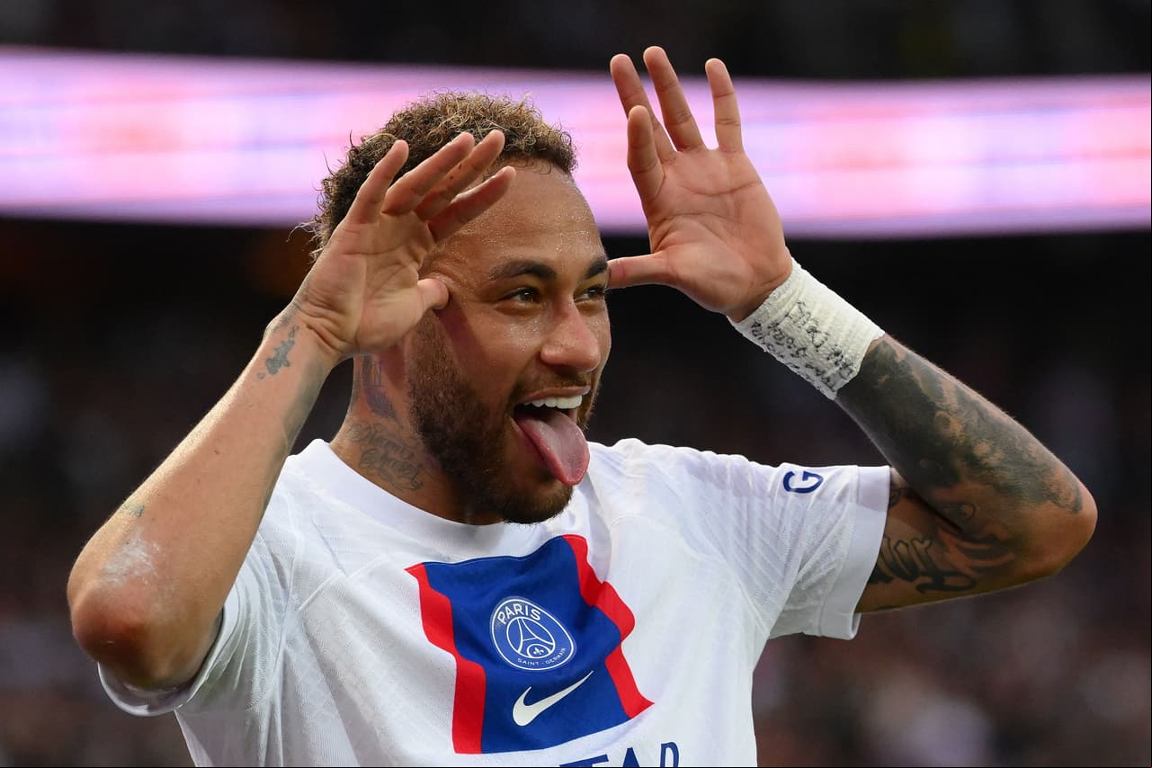 Luis Enrique le dijo a Neymar que no cuenta con él en el PSG.