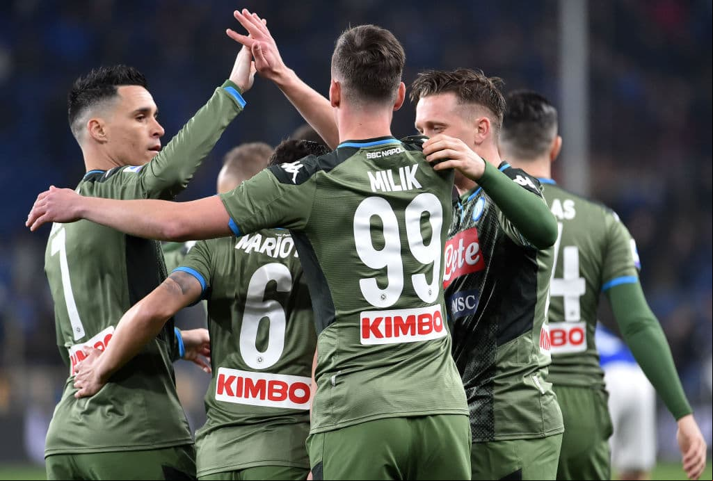 El mexicano, Hirving 'Chuky' Lozano' se quedó en la banca los 90 minutos en la visita del Napoli a la Sampdoria.