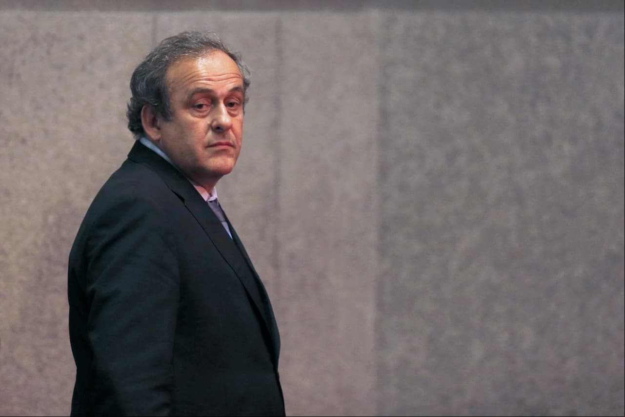 Incautan documentos relacionados a soborno de Platini