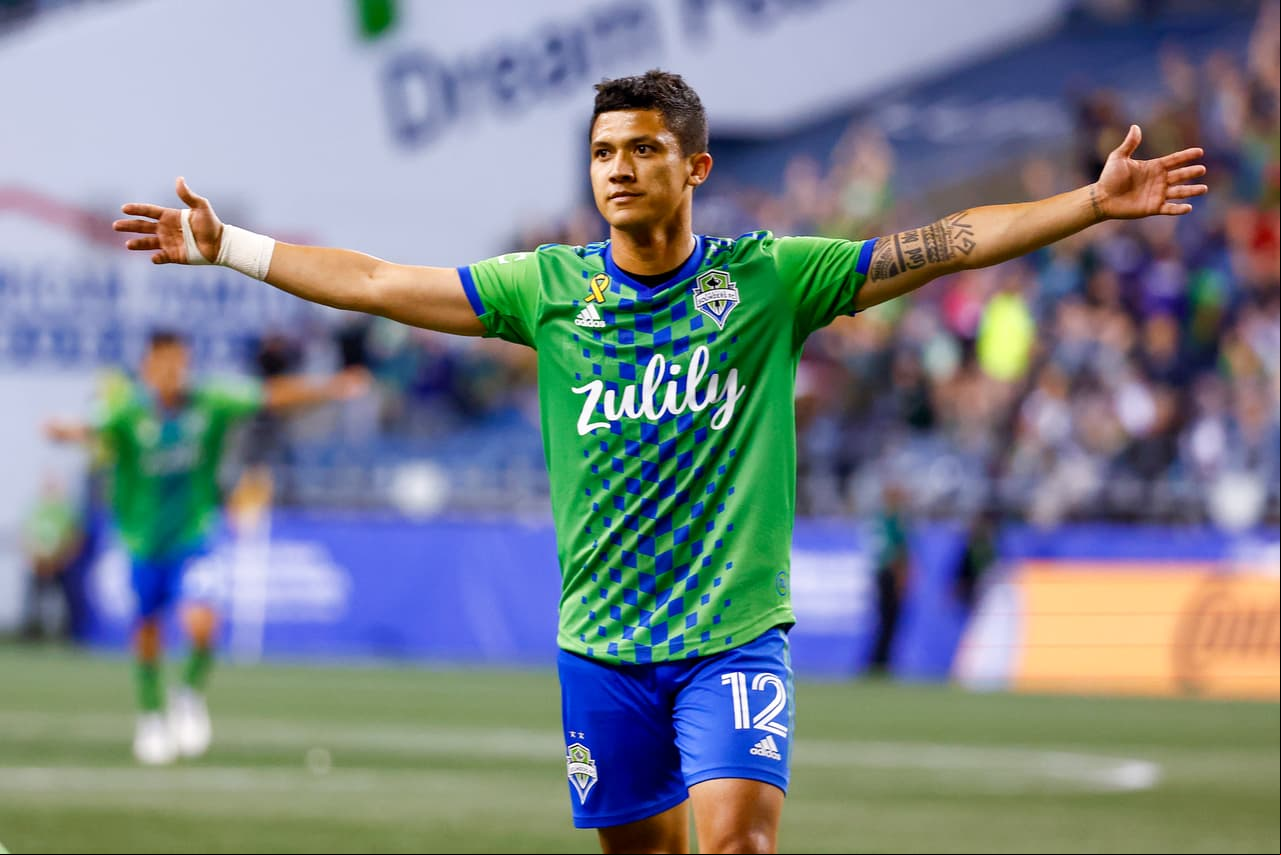Un año más: la leyenda goleadora de Fredy Montero seguirá en Seattle