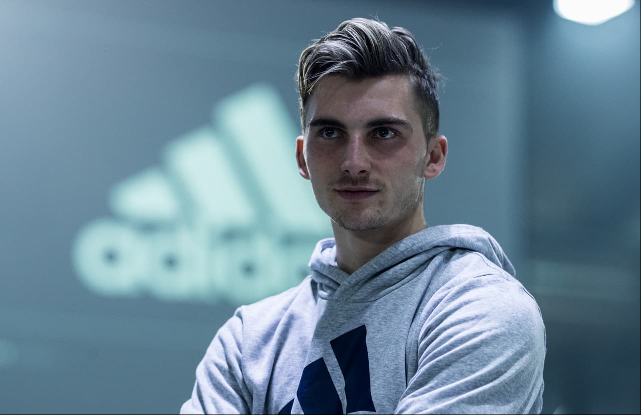 Maximilian Philipp tiene un pie y medio fuera del Borussia Dortmund. En Alemania se comenta que pasará al Wolfsburgo.