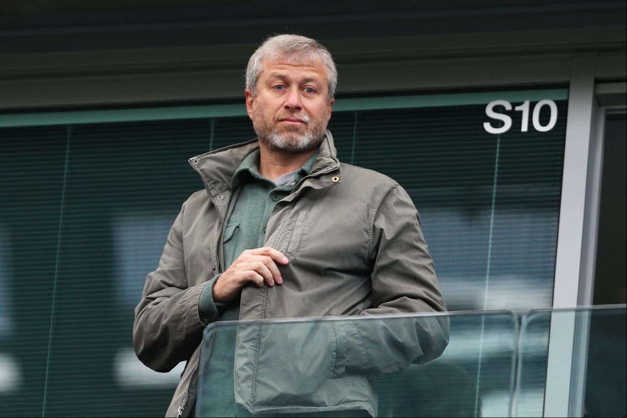 La Unión Europea también sancionará a Roman Abramovich 