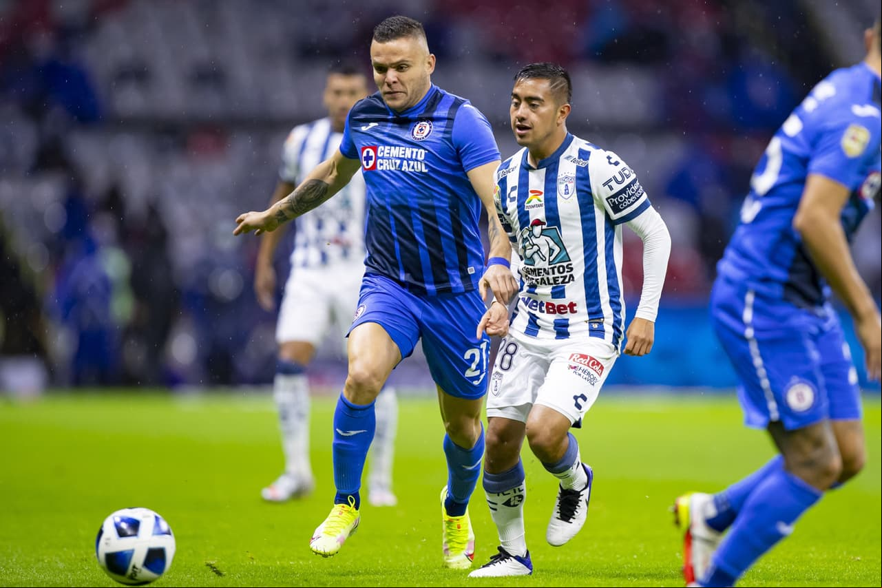 Cruz Azul vino de atrás para rescatar el empate ante los Tuzos del Pachuca.