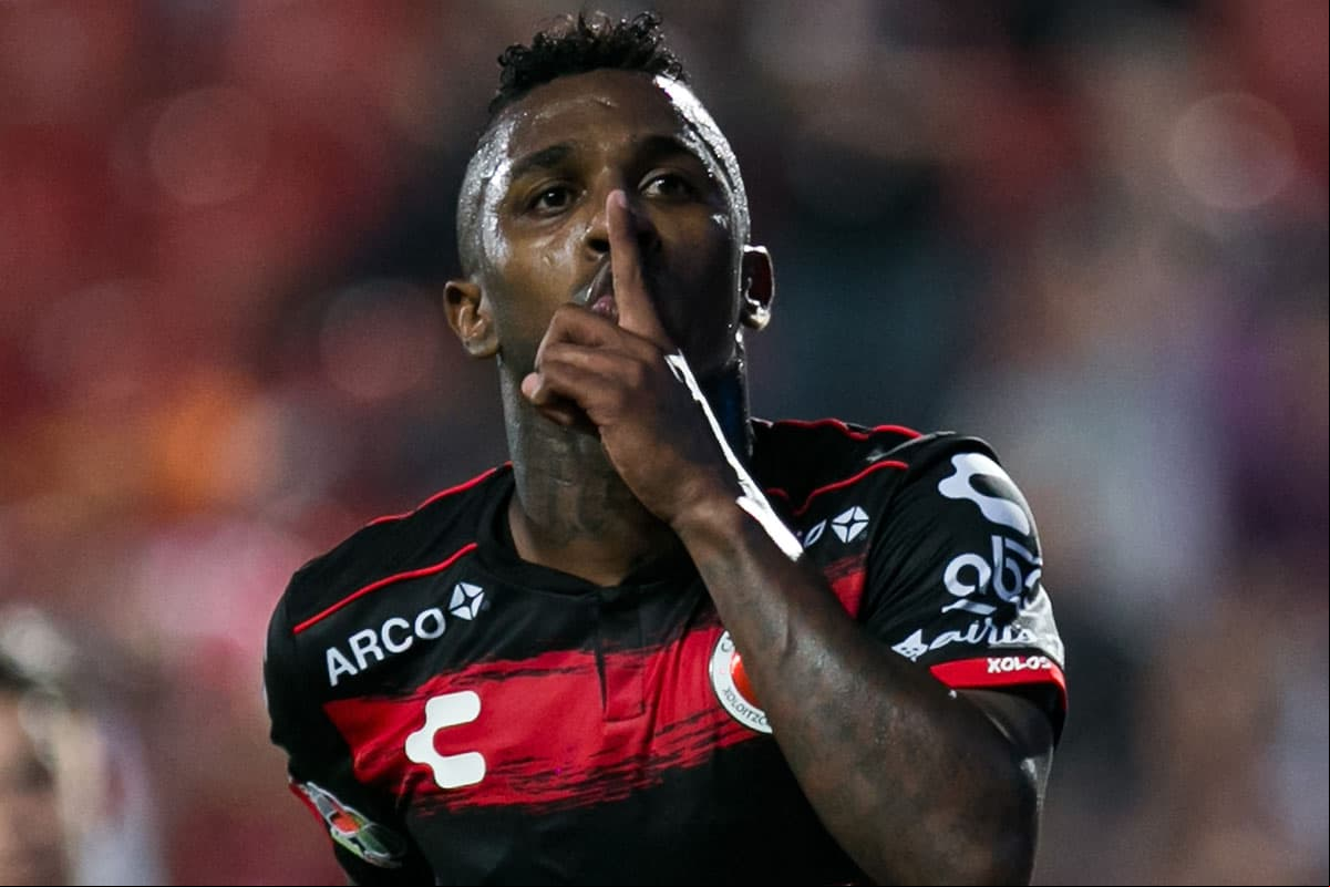 Al minuto 85 del juego en el Estadio Caliente, el delantero ecuatoriano Miller Bolaños anotó el gol del triunfo para Xolos de Tijuana 1-0 sobre Necaxa.