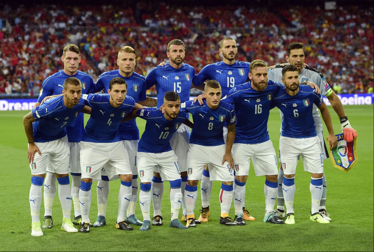 Y este el de Italia: Buffon; Darmian, Barzagli, Bonucci, Spinazzola; Candreva, De Rossi, Verratti, Insigne; Immobile, Belotti.