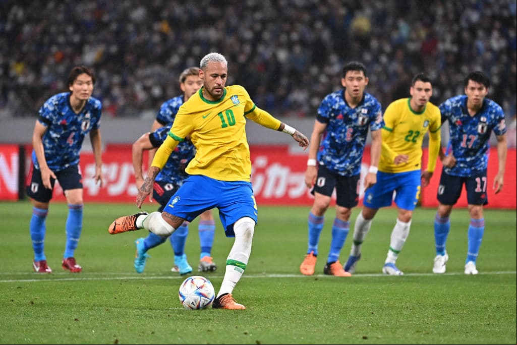 Un tanto de Neymar de penalti dio la victoria a Brasil ante Japón en un partido amistoso celebrado este lunes en Tokio, en el que los sudamericanos se encontraron con un combativos "samuráis azules" capaces de ponerlos en apuros en varias fases del partido.