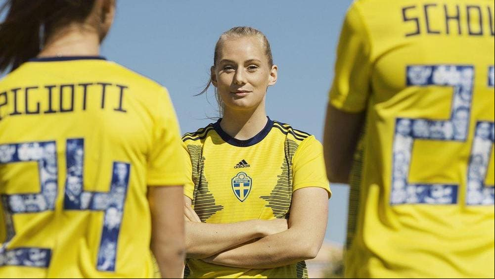 Suecia (Adidas) - Home