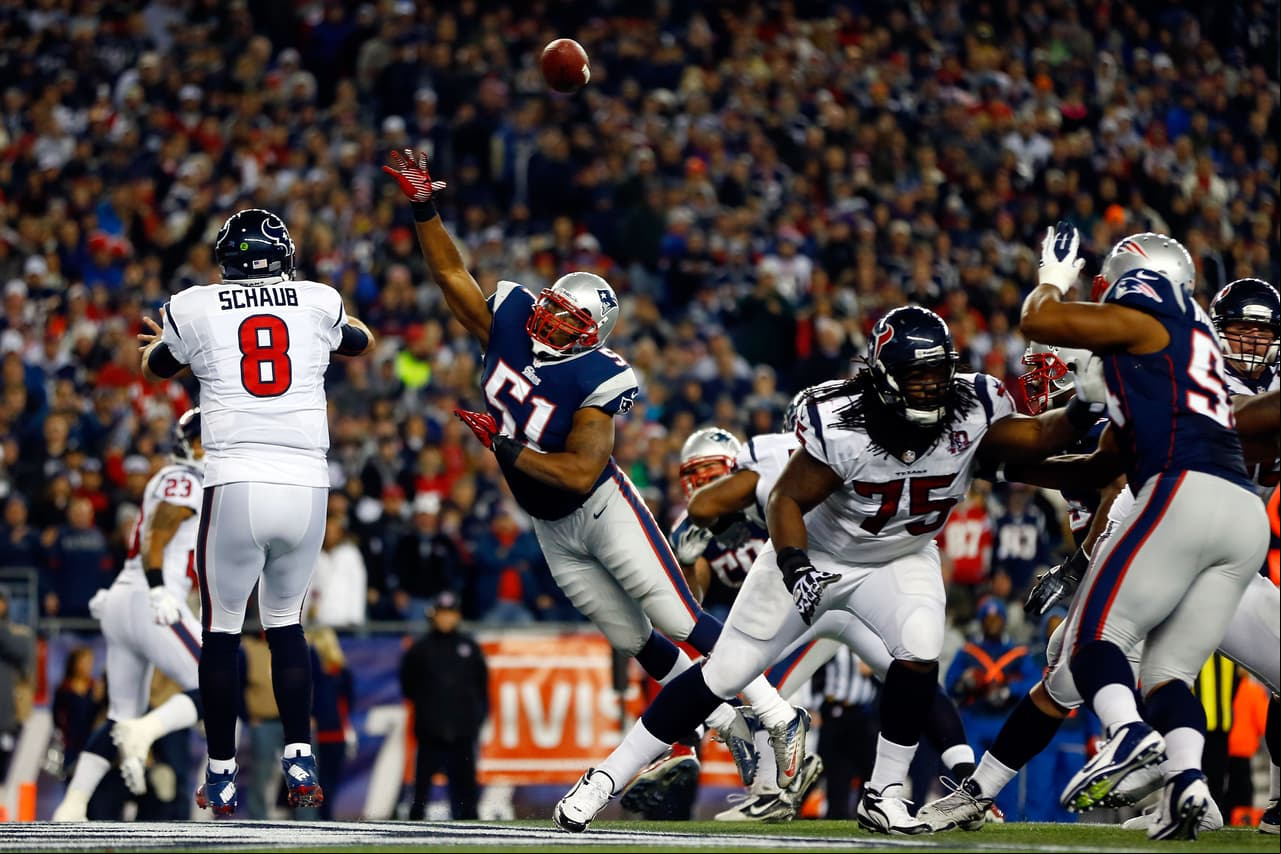 <b>17.- Houston Texans (15 quarterbacks): </b>
<br>David Carr, Tony Banks, Dave Ragone, Sage Rosenfels, Matt Schaub, T.J. Yates, Matt Leinart, Case Keenum, Tom Savage, Ryan Mallett, Ryan Fitzpatrick, Brandon Weeden, Brian Hoyer, Brock Osweiler, A.J. McCarron, Deshaun Watson.