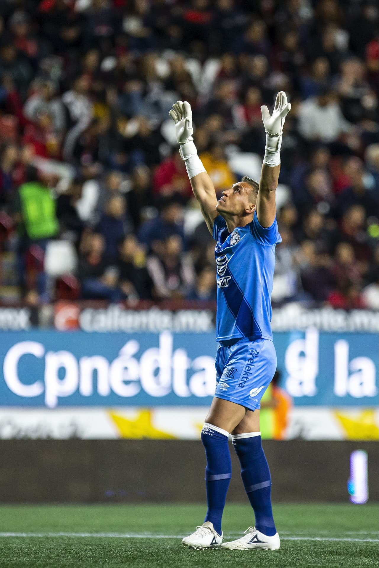 Con solitario gol de Christian Tabó, los Camoteros le pegan a los Xolos en su casa.