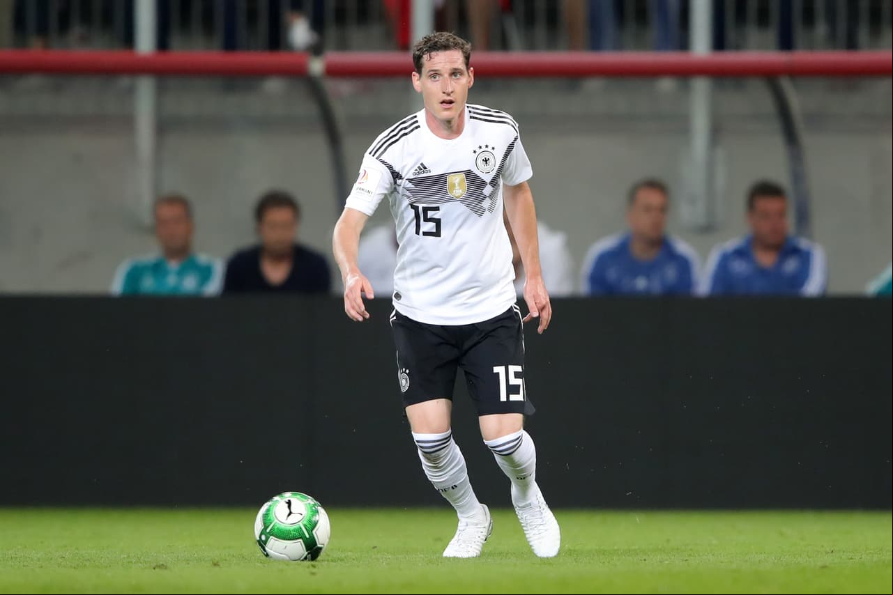 Pero no sería el único jugador del Bayern Múnich que podría ir a este equipo, ya que Sebastian Rudy también estaría en la carpeta del Schalke.