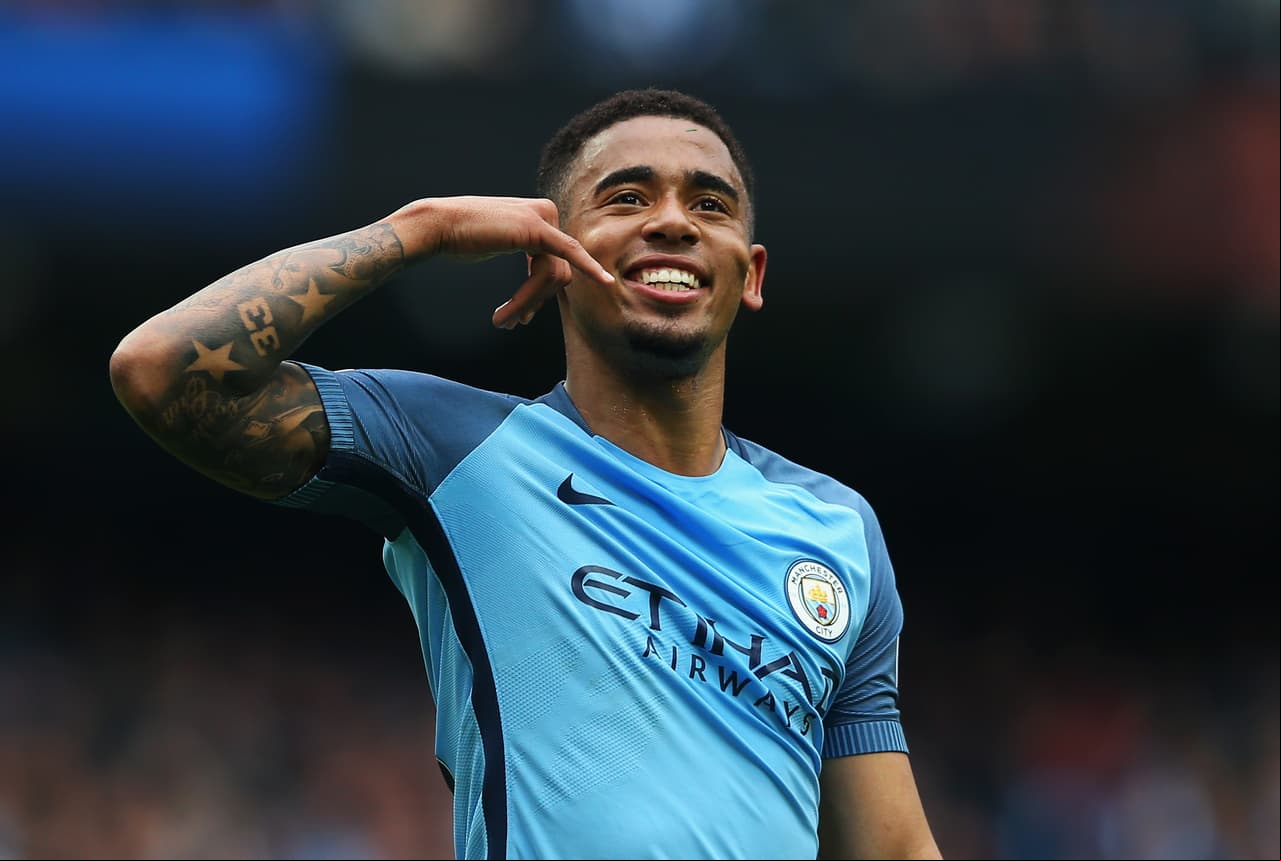 Manchester City es uno de los poderosos de Inglaterra y de Europa que vive una temporada brillante a nivel local e internacional.