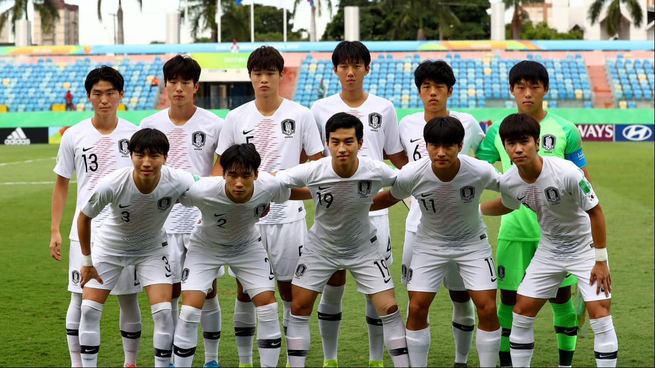 La ronda anterior, México pasó sobre Japón 2-0 y Corea hizo lo propio 1-0 ante Angola.