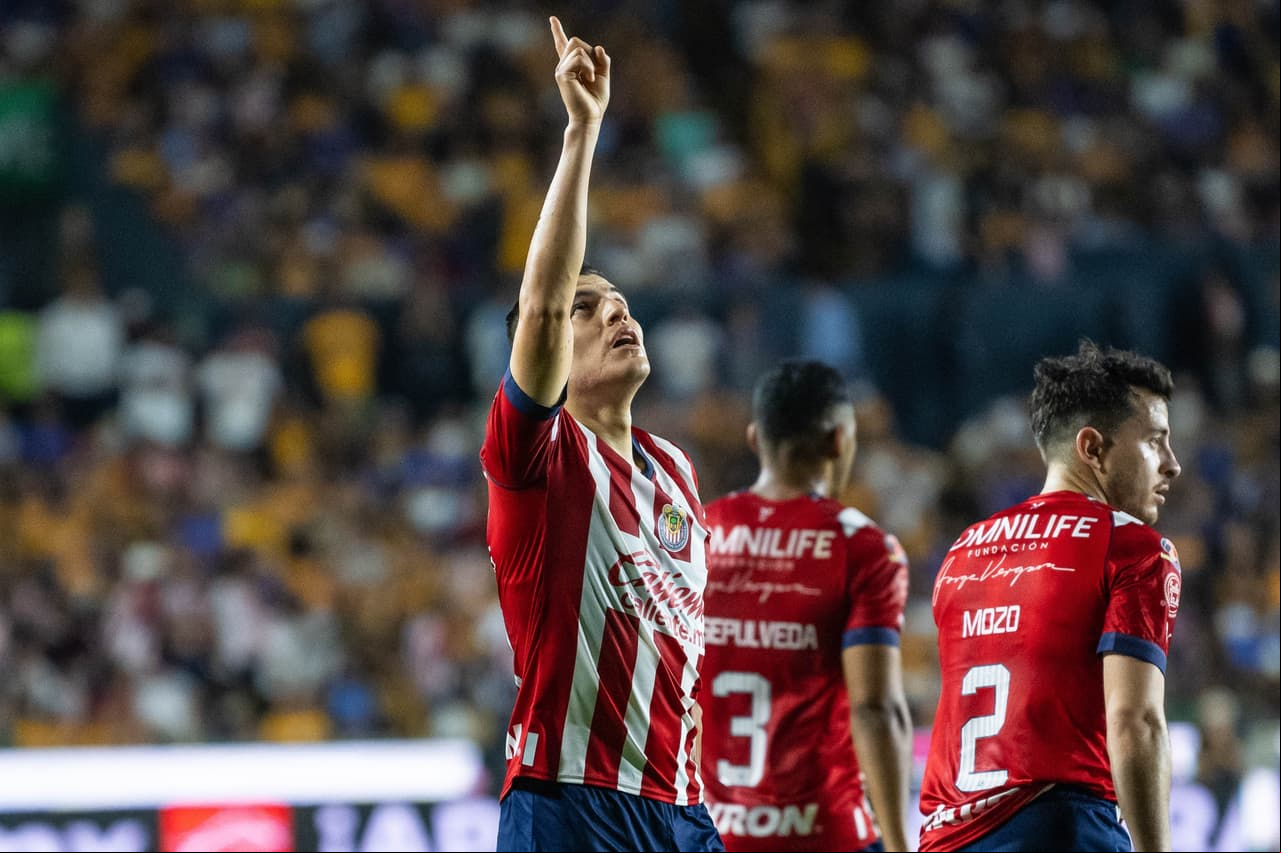 Chivas Rayadas de Guadalajara vuelven a hacerse fuertes de visita y logran su sexta victoria del torneo y arrebata el invicto a Tigres de la UANL en El Volcán tras el partido de la jornada 9 del Clausura 2023.