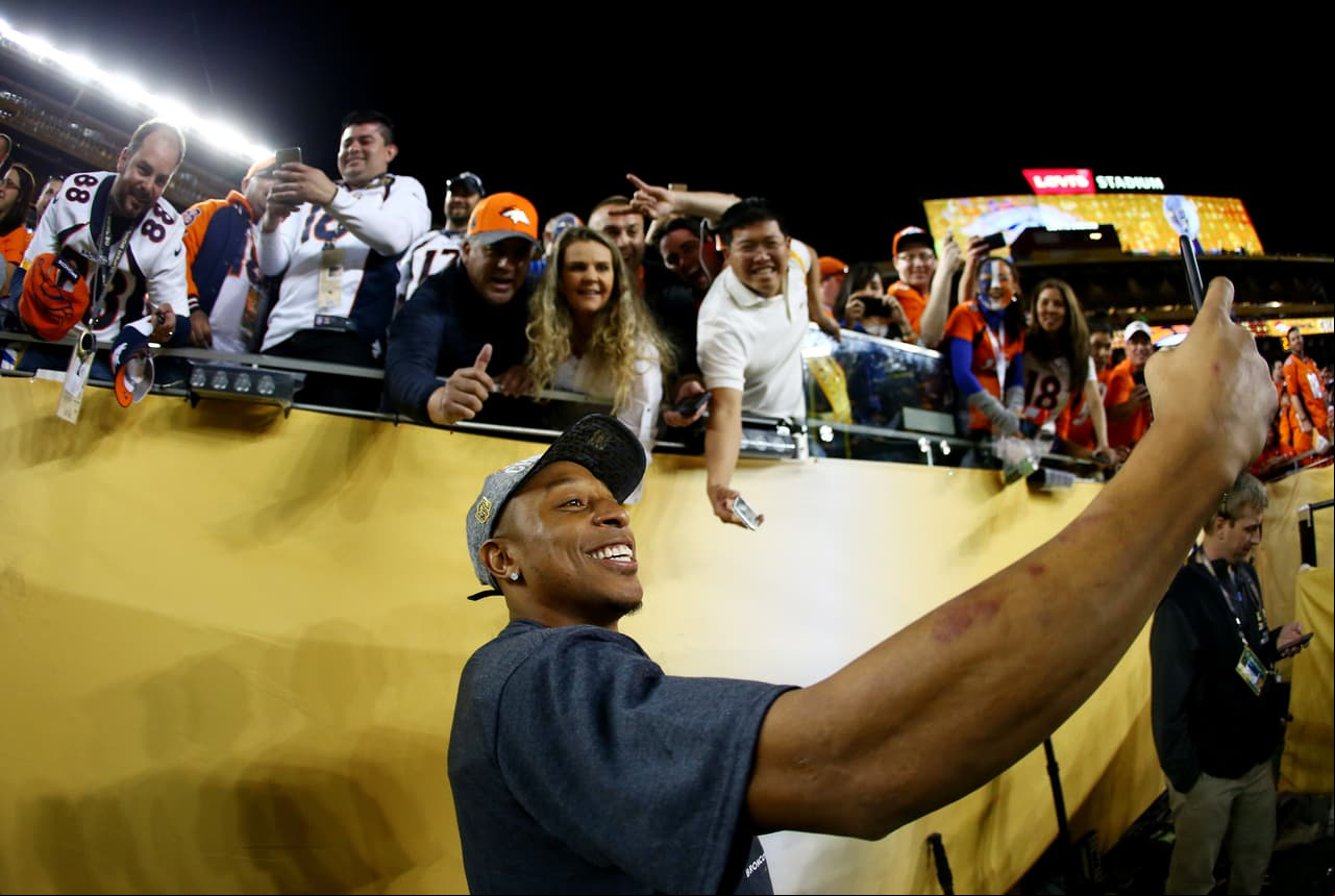 Así celebraron los Denver Broncos su triunfo en el Super Bowl 50 ante los Carolina Panthers 24-10.